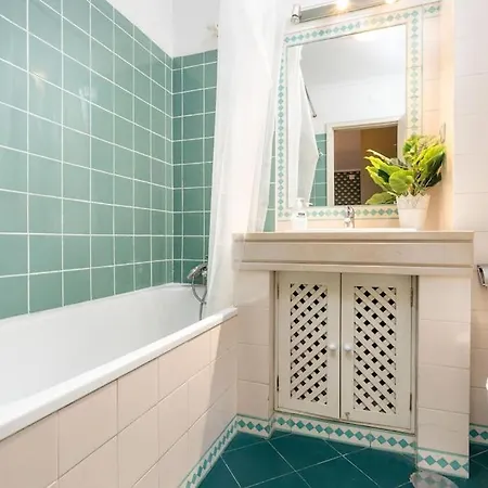 Boavista Deluxe With Private Parking 아파트 포르투